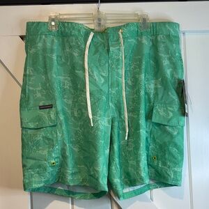 ZeroXposur Men’s Green Coral-Print Swim Trunks